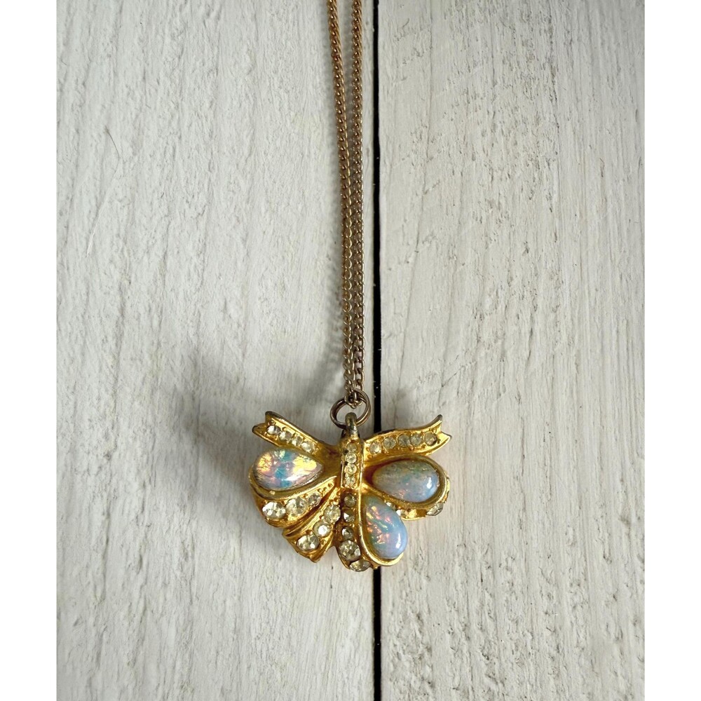 Vintage 1950s Gold Tone Bow Pendant Necklace Opal Rhinestone Retro 18 Inch Chain - Picture 2 of 6